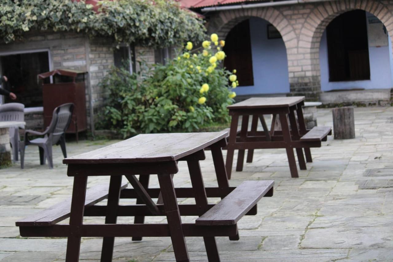Khali Estate Hotel Binsar Bagian luar foto